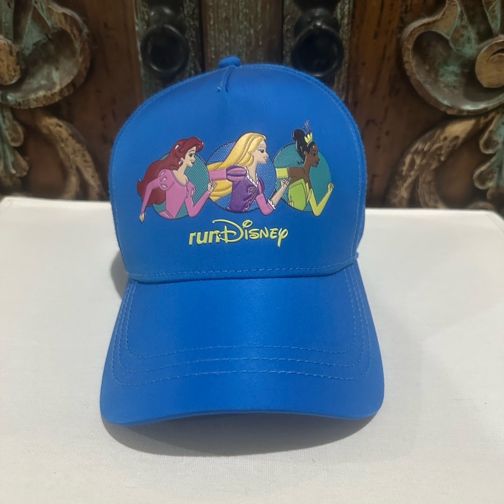 NWOT 2024 RunDisney Princess Half Marathon Weekend hat